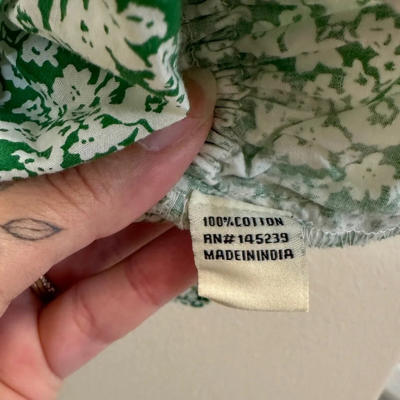 Sim & Sam Cropped Green Ruffle top - Picture 5 of 6